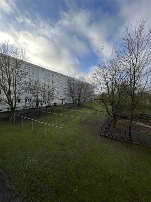 2-Raum-Wohnung mit Balkon! Frisch saniert!