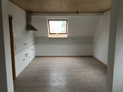 Schöne, modernisierte 5-Zimmer-Maisonette-DG-Wohnung zur Miete in Bochum Weitmar