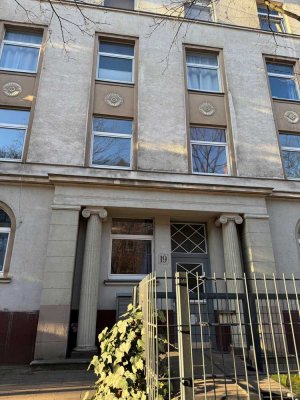 Renovierte 4-Zimmer-Wohnung in Hannover - Vahrenwald mit Balkon