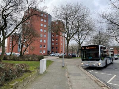Übergabe nach Modernisierung: Barrierefreie 2,5-Zimmer Wohnung in Ruthenberg