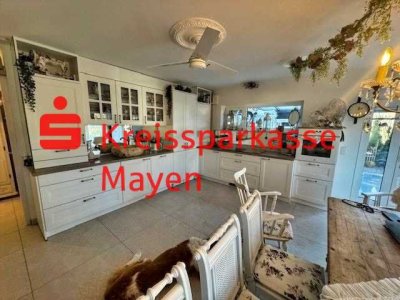 Modernes Wohnen mit Gartenflair – Stilvolle Souterrain-Eigentumswohnung