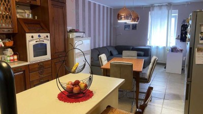 Schöne Erdgeschosswohnung mit Garage im beliebten Ortsteil Ludwigshafen