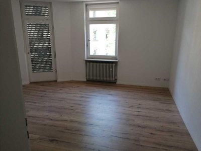 Wohnung mit vier Zimmern und EBK in Offenburg - auch für WG geignet