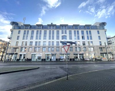 Stilvoll wohnen mit Weitblick: 2-Zimmer-Traum mit XXL-Balkon in Stadtfeld!