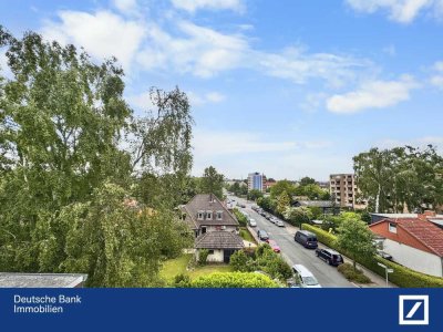 -- sanierte Altbauwohnung mit großer Dachterrasse --