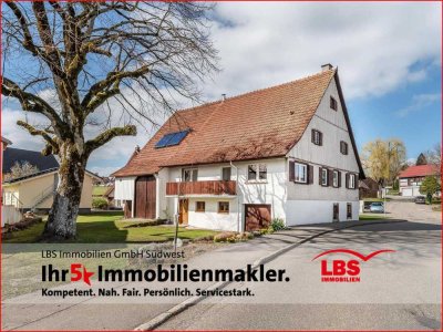 Liebevoll saniertes Einfamilienhaus mit Charme
