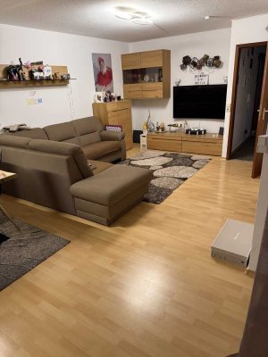 Helle 2-Zimmer Wohnung mit Terrasse in Gersthofen