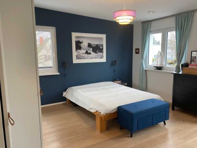 Neuwertiges Reihenendhaus mit vier Zimmern und Einbauküche in Meiendorf, Hamburg ab 01.10.2025