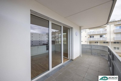 3-Zimmer Wohnung mit Tageslicht-Bad und Eck-Balkon zum Wohlfühlen! Leben im Grünen, aber nahe der Stadt! Tiefgaragenplatz optional verfügbar!