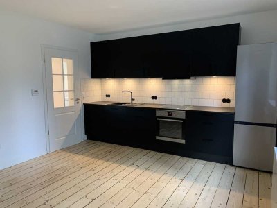 DO-Wambel - Nähe Knappschaft KKH -  kersan. 2-Zi KDB - EBK - neues Bad + Holzdielen - Garten !!!