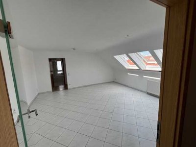 Perfekt für Singles oder Paare: Moderne, stilvolle 2-Zimmer-Wohnung in Ruchheim!