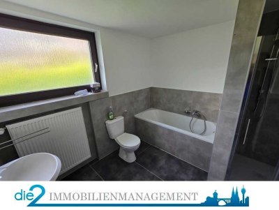 Helle 3,5 Zimmerwohnung mit Balkon nahe dem Klinikum!