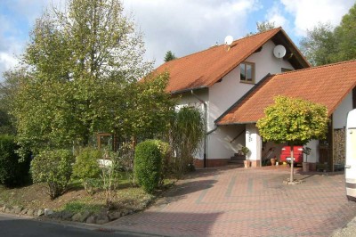 Ansprechendes Einfamilienhaus mit viel Raum für die Familie in sonniger Lage  *PROVISIONNSFREI*