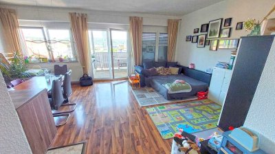 Attraktive 3-Zimmer-Wohnung mit Balkon und Schwarzwaldblick