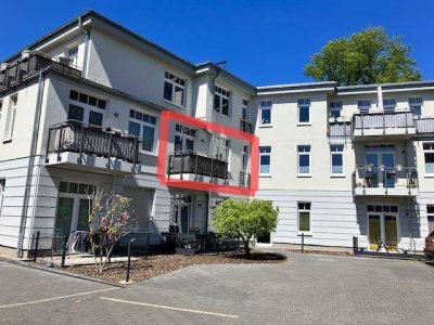 schöne ruhige 3-Zimmerwohnung im 1.OG ab Mai frei
