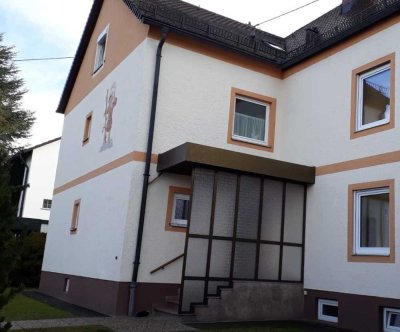 *** Vollständig renovierte 4-Zimmer-Terrassenwohnung in Neusäß, Westheim ***