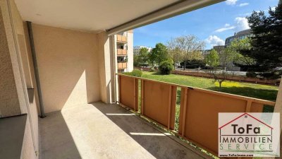 ToFa: leere Balkonwohnung in Uni-Nähe und mit Balkon, 2 Bäder, EBK und Garage