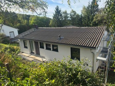 Erstbezug – Moderne 4-ZKB mit Balkon & Kamin in Rudersdorf