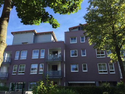 Helle neu renovierte rollstuhlgeeignete Wohnung mit Terrasse/Garten - einziehen wohlfühen