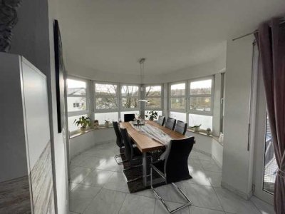 Schöne 3-Zimmer-Wohnung mit großzügigem Balkon und tollem Ausblick über Eisingen