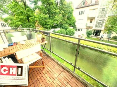 Direkt am Schloss Nymphenburg - moderne °3 Zimmer Wohnung mit °Wohnküche °Balkon und °Parkplatz