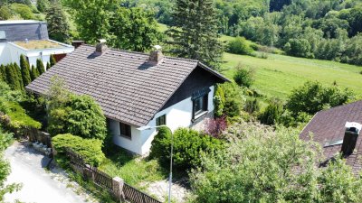 DB IMMOBILIEN | Einfamilienhaus mit ruhiger Aussichtslage!