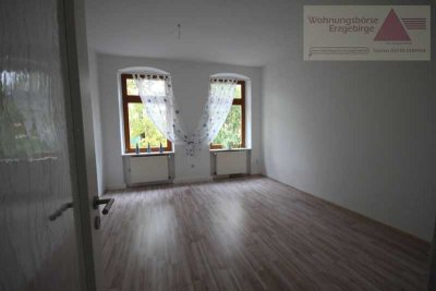 Exclusive Altbauwohnung mit Einbauküche im Zentrum von Annaberg!
