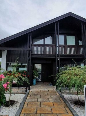 Einfamilienhaus mit gehobener Innenausstattung in Fridolfing