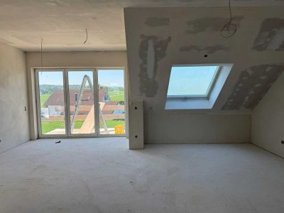Exklusive 3-Zimmer DG-Wohnung mit Balkon in Gallenbach