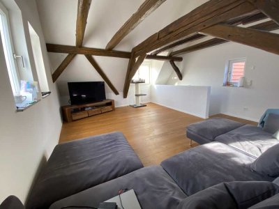 Vollständig renovierte 4-Zimmer-EG-Wohnung mit Balkon und Einbauküche in Reutlingen