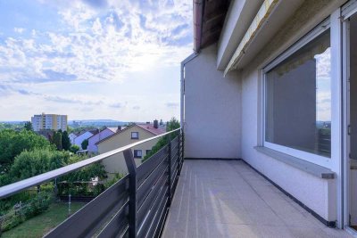 Großzügige, helle 4-Zimmer-Wohnung mit 2 Balkonen und Parkplatz in zentraler Lage von Heilbronn