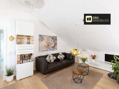 Lichtdurchflutete 2,5-Zimmer-Dachgeschosswohnung mit Loggia & Außenstellplatz