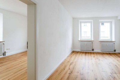 Ideal für Pendler und Stadtliebhaber: charmante & modernisierte 3- Zimmer-Wohnung
