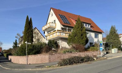Charmantes Dreifamilienhaus + Anbau und 3 Garagen in Göttingen
