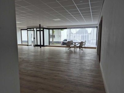 Wohn und Geschäftshaus Ladenlokal