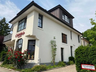 praktische 3-Zimmer-Wohnung mit Balkon und EBK in Fuhlsbüttel - WG geeignet
