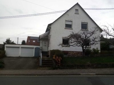 Helle 3-Zimmer Wohnung mit Balkon in Wehrheim