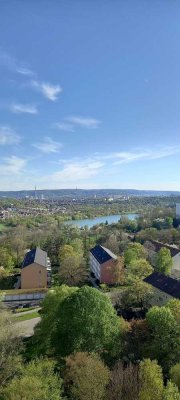 Helle 60 m² Wohnung im 13. OG mit Balkon in Stuttgart-Mönchfeld