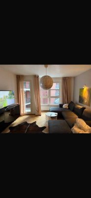 Vollständig renovierte 2-Zimmer-Wohnung mit Balkon an der Bremer Schlachte