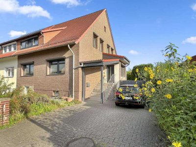 Familienidyll in Langenhagen: Doppelhaushälfte mit großem Garten