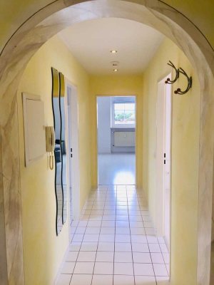 Exklusive Bezugsfreie 2-Zimmer Dachgeschoss Appartement