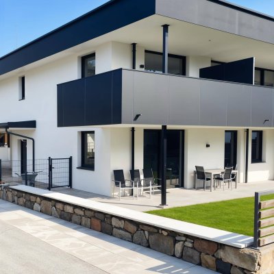 Dachgeschoss: Neubauwohnung samt 2 AAPL und großer Terrasse