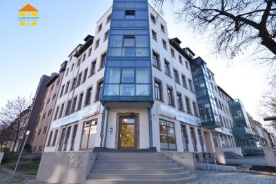 Zentrumsnahe, vermietete 2-Raum-Dachgeschosswohnung zur Kapitalanlage!