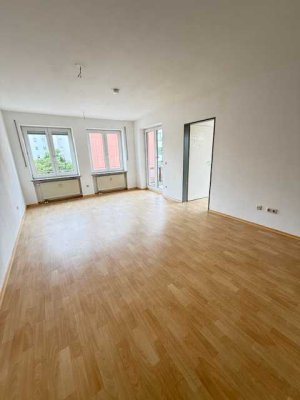 Helle 3-ZKB-Wohnung in Aichach, ab sofort zu vermieten