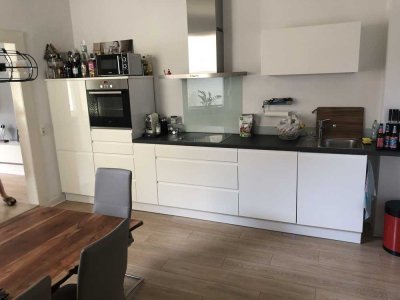 Ansprechende Altbau 2-Zimmer-EG-Wohnung mit Terrasse und Garten in Viersen