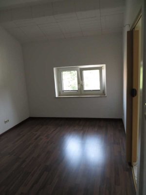 Schöne zwei Zimmer Wohnung in Essen-Horst. Provisionsfrei!