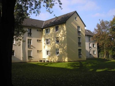 47101/78 Helle-2-Zimmer-Wohnung mit großem Balkon in Düsseldorf-Reisholz