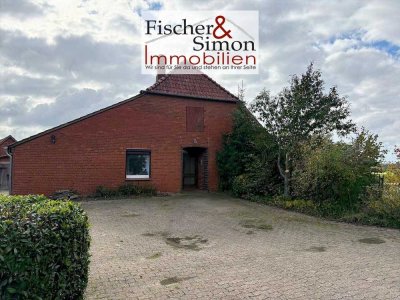 Binnen OT Bühren-ebenerdiges Rotsteinhaus mit Charakter-renovierungsbedürftig, aber mit Potenzial