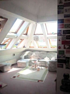 2 Zimmer Dachgeschoss im Herzen von Erfurt