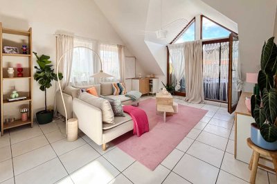 Lichtdurchflutete 1-Zimmer-Dachgeschosswohnung mit Balkon und Tiefgarage in Rodgau/ Nieder-Roden